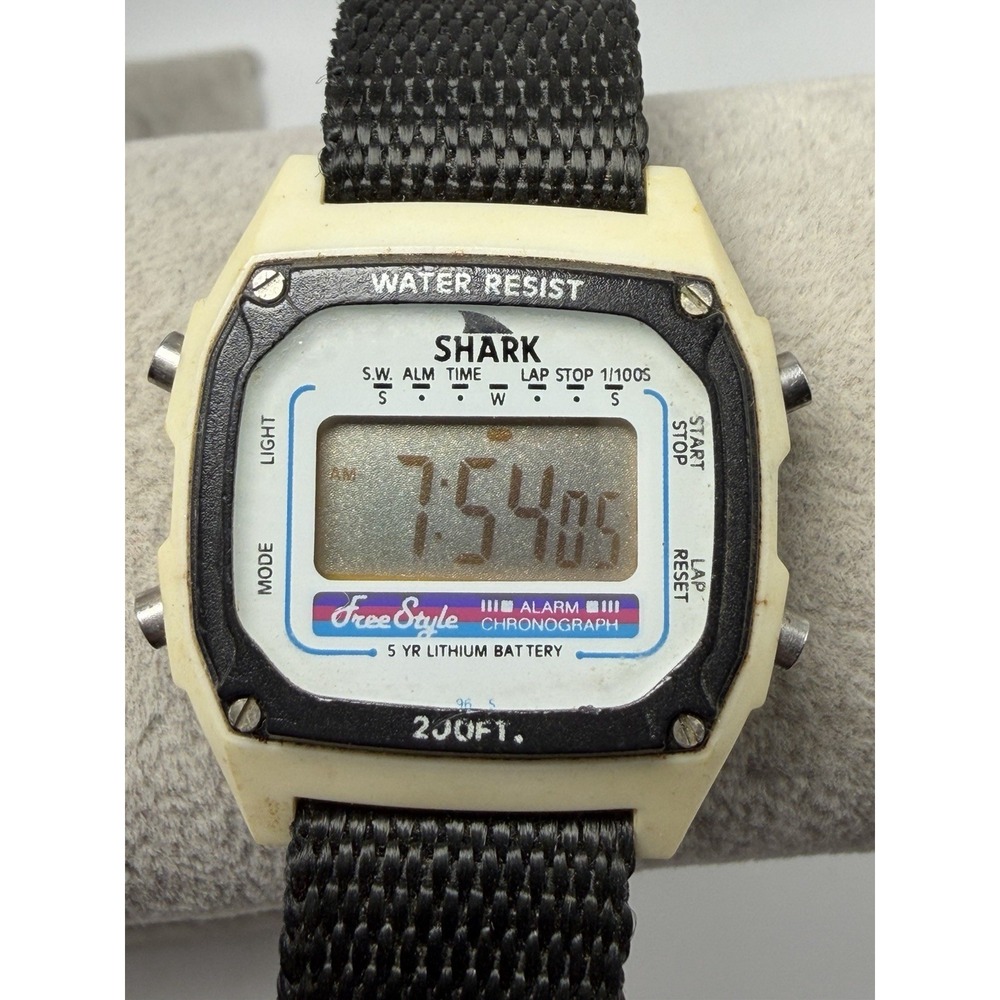 Freestyle Shark Vintage Ladies Watch New Battery 29MM 7" Nylon Band